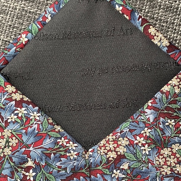 NWT Metropolitan Museum of Art William Morris' "Jasmine" Tie - Picture 3 of 4